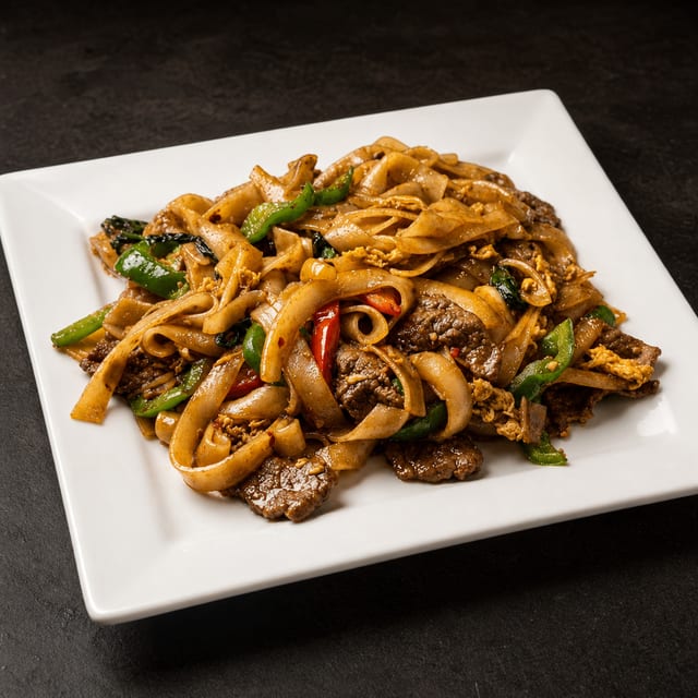 Phad Kee Maow (Drunken Noodles).